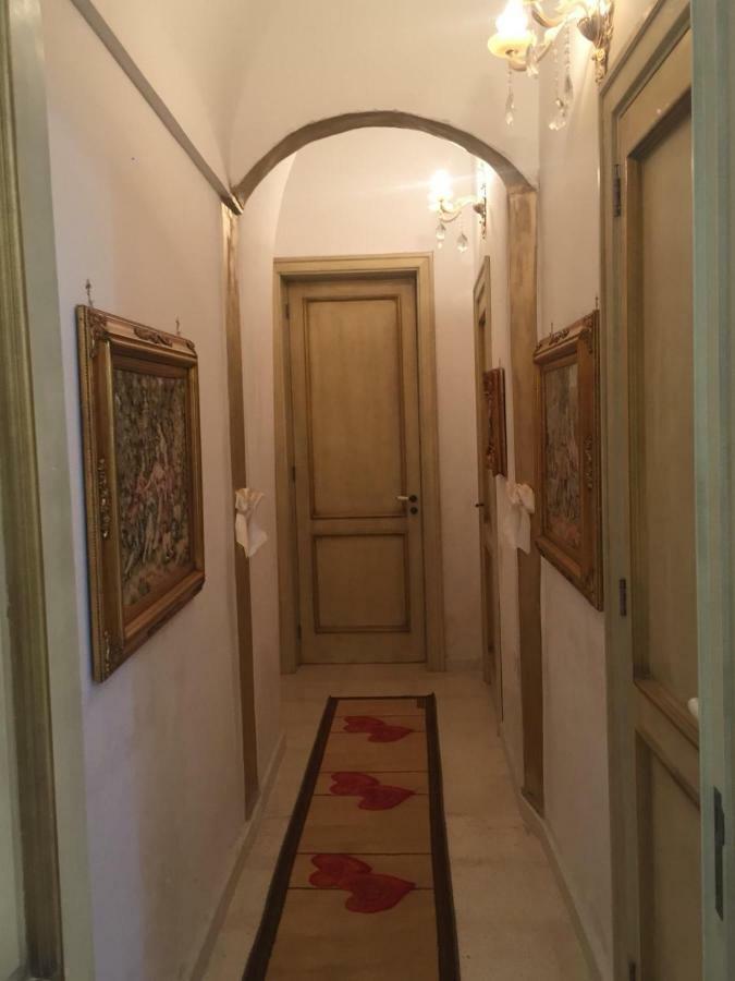 Palazzo Macchia Vila Cutrofiano Exterior foto